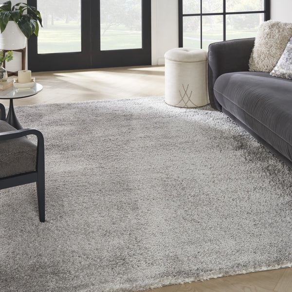 Homeroots 7' X 9' Gray Shag Area Rug  Polyester 551264