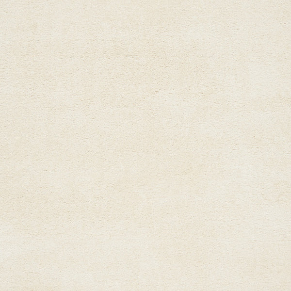 Homeroots 7' X 9' Ivory Shag Area Rug  Polyester 551265