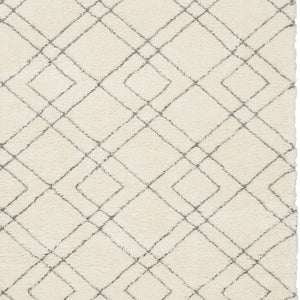 HomeRoots 5' Modern Ivory and Gray Geometric Shag Area Rug – Plush Comfort, Durable Design for Any Room 8' X 10' 551272