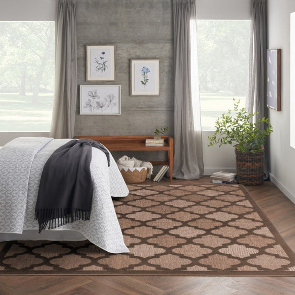 HomeRoots 9' X 12' Trellis Area Rug – Stylish Dark & Light Brown Indoor/Outdoor Design, Durable & Easy Care 551365