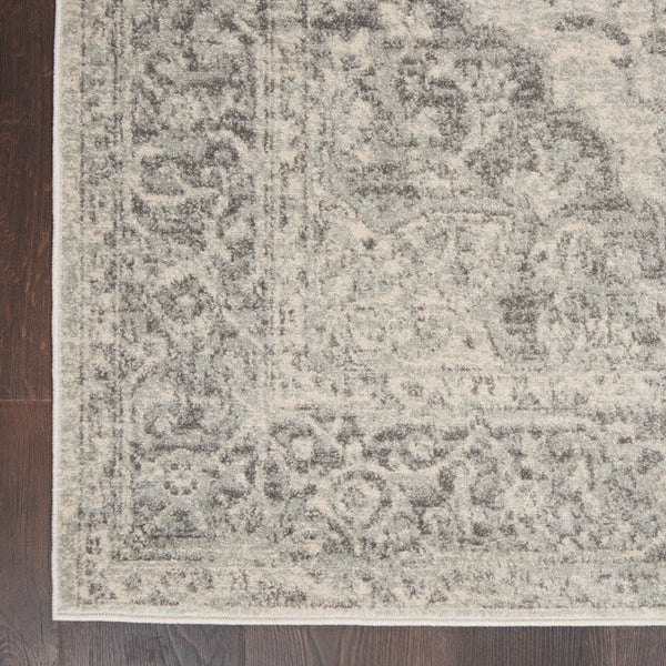 Homeroots 9' Ivory & Gray Floral Medallion Distressed Area Rug - Stain Resistant, Durable, Perfect For Homes!  Polypropylene 551394