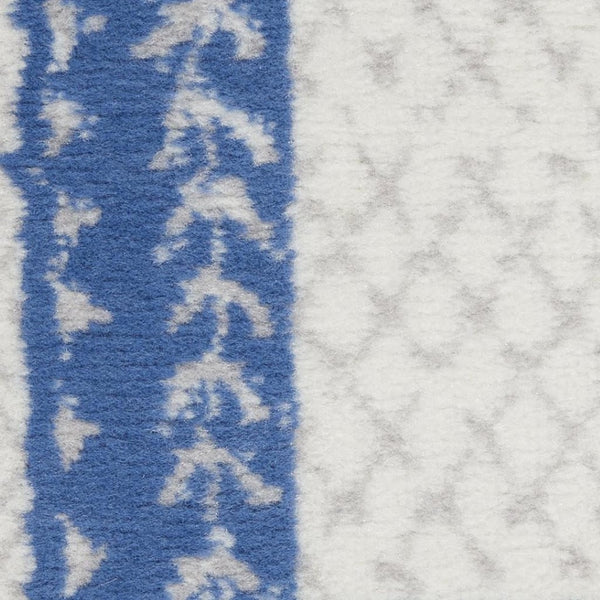 HomeRoots 8' Distressed Ivory and Blue Geometric Area Rug - Soft, Stain-Resistant, Non-Skid Design for Modern Homes 8' X 12' 551407