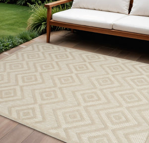 HomeRoots 9' Geometric Indoor Outdoor Area Rug in Cream & Beige – Stylish, Durable, Easy Maintenance Design 551418