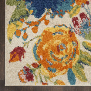 HomeRoots 9' Cream Floral Power Loom Area Rug - Timeless Elegance for Living Rooms, Dining Areas & More 9' X 12' 551422