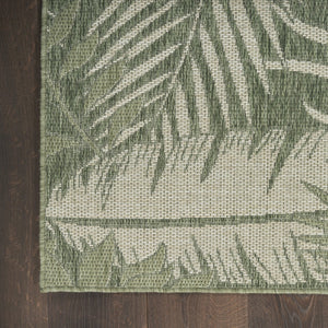 HomeRoots 9' X 12' Ivory & Green Palm Leaf Rug - Versatile Indoor-Outdoor Décor for Coastal Living Spaces 551452