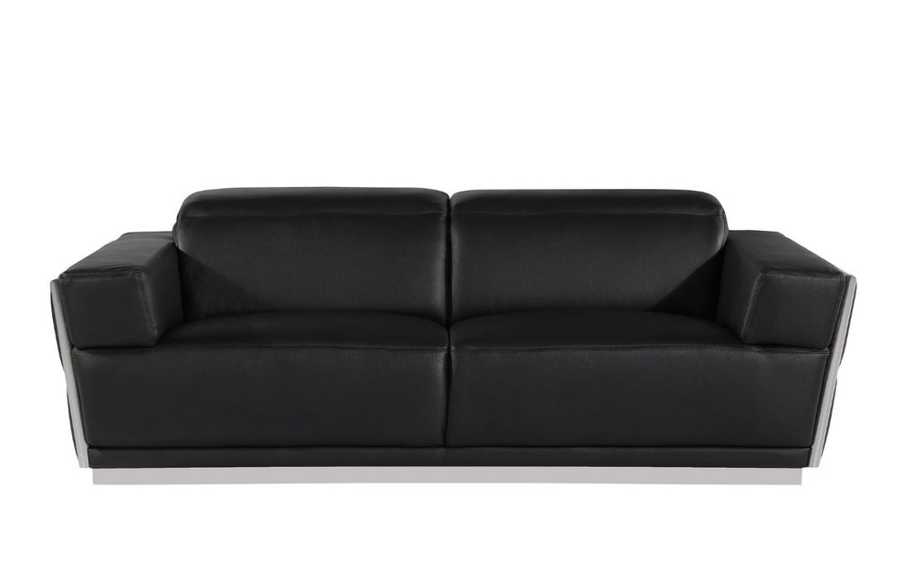 Three Piece Italian Leather Sectional Sofa Set with Luxurious Six Person Living Room Seating