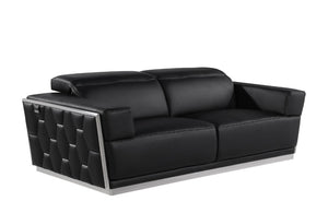 Three Piece Italian Leather Sectional Sofa Set with Luxurious Six Person Living Room Seating