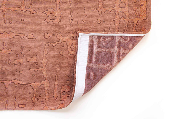 Homeroots 10' Orange Abstract Non Skid Area Rug  100% Pet 551693