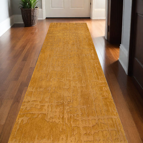 Homeroots 10' Yellow Abstract Non Skid Area Rug  100% Pet 551695