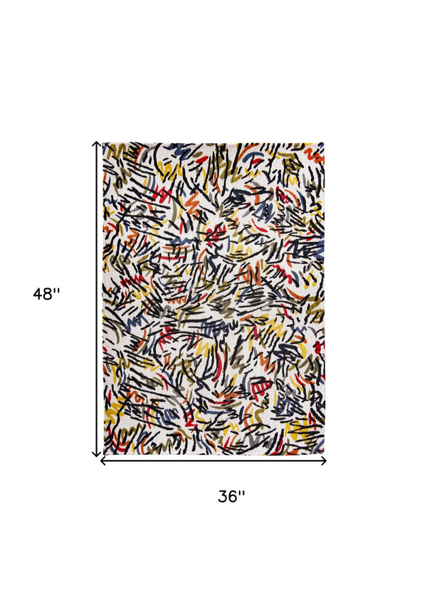 Homeroots 3' X 5' White Abstract Non Skid Area Rug  100% Pet 551708