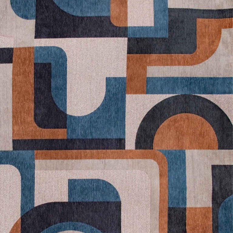 HomeRoots 8 Foot Round Geometric Rug in Gray Beige Machine Washable Recycled Low Pile 551721