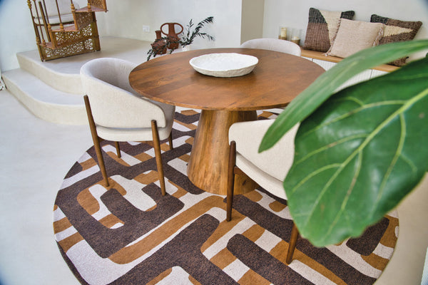 Homeroots 5' Yellow And Brown Round Abstract Non Skid Area Rug  100% Pet 551833