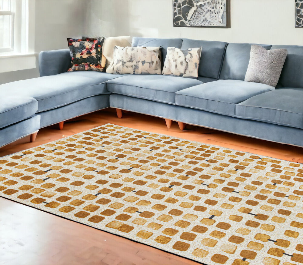 Homeroots 6' X 8' Brown And Beige Geometric Non Skid Area Rug  100% Pet 551879