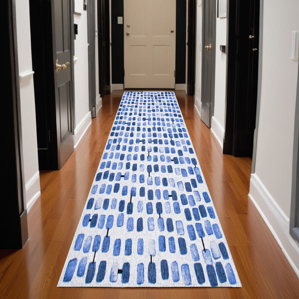 Homeroots 10' Blue Geometric Non Skid Area Rug  100% Pet 551886