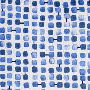 Homeroots 5' X 7' Blue Geometric Non Skid Area Rug  100% Pet 551887