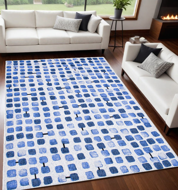Homeroots 5' X 7' Blue Geometric Non Skid Area Rug  100% Pet 551887