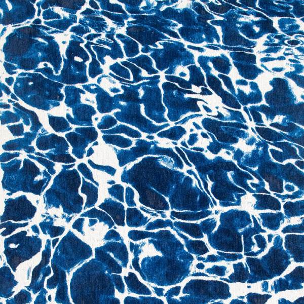 Homeroots 7' X 9' Blue And White Abstract Non Skid Area Rug  100% Pet 551907