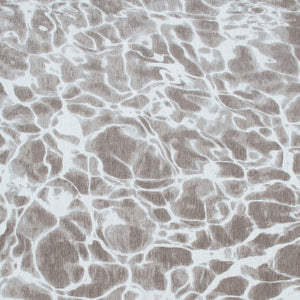 Homeroots 5' X 7' Gray Abstract Non Skid Area Rug  100% Pet 551914