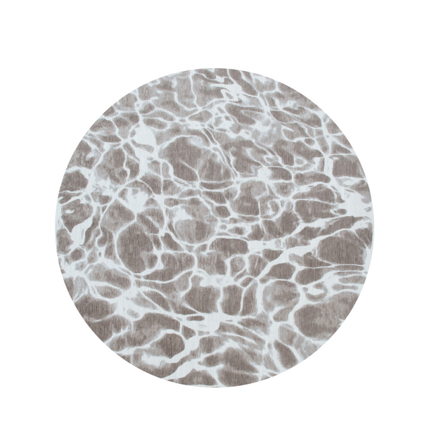Homeroots 5' Gray Round Abstract Non Skid Area Rug  100% Pet 551919