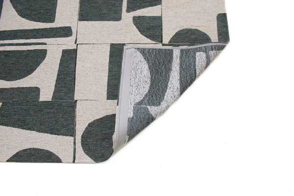 Round Washable Geometric Area Rug in Recycled Pet Fibers Low Pile for Modern Living Spaces
