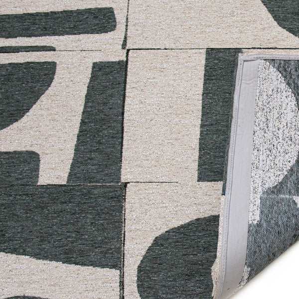 Round Washable Geometric Area Rug in Recycled Pet Fibers Low Pile for Modern Living Spaces