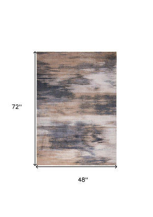 Homeroots 5' X 7' Gray And Beige Abstract Non Skid Area Rug  100% Pet 552081