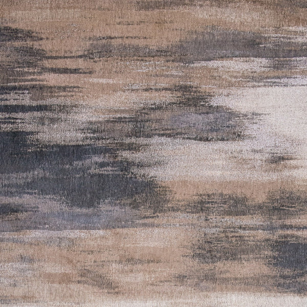 Homeroots 7' X 9' Gray And Beige Abstract Non Skid Area Rug  100% Pet 552083