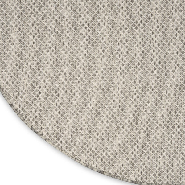 HomeRoots 10' Ivory and Gray Round Geometric Area Rug - Modern, Durable, Indoor/Outdoor, Low-Maintenance Style! 552298