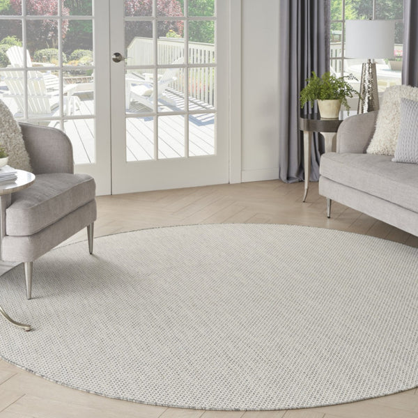 HomeRoots 10' Ivory and Gray Round Geometric Area Rug - Modern, Durable, Indoor/Outdoor, Low-Maintenance Style! 552298