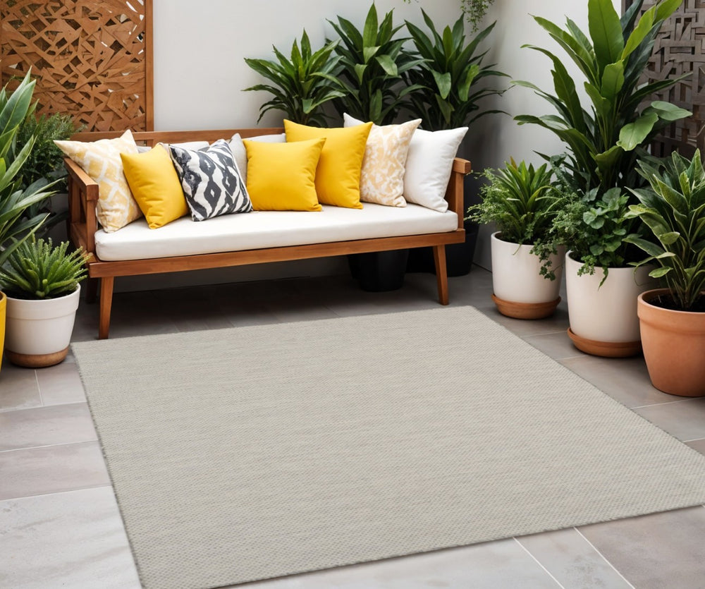 HomeRoots 10' Ivory and Silver Geometric Indoor Outdoor Area Rug - Modern, Durable, Easy to Clean, Versatile Decor 552299