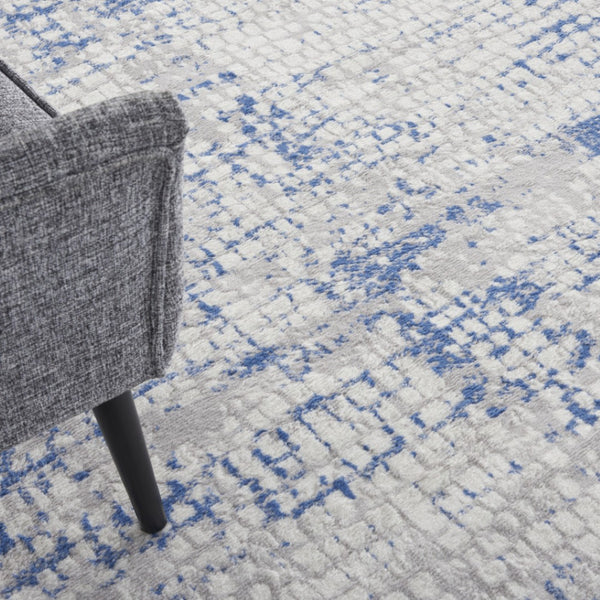 Homeroots 8' Ivory Blue And Gray Abstract Round Rug - Durable, Stain Resistant, Modern Design For Any Space  Polyester 552300