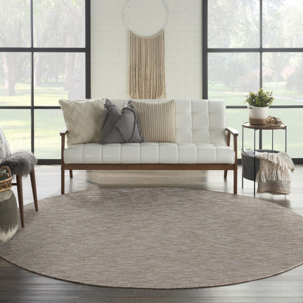 HomeRoots 8' Gray and Light Gray Round Geometric Area Rug – Stylish, Durable Indoor/Outdoor Décor for Any Space 552303