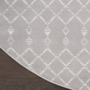 Homeroots 8' Gray And Ivory Geometric Round Rug – Stylish, Durable, Stain-resistant For Kids And Pets, 96-inch  Polyester 552304