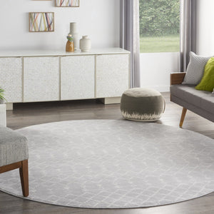 HomeRoots 8' Gray and Ivory Geometric Rug - Modern Bohemian Design for Durable, Family-Friendly Spaces 8' Round 552304
