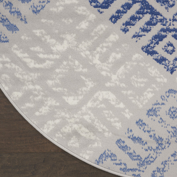 Homeroots 8' Stylish Beige, Blue & Gray Geometric Round Rug – Durable, Stain Resistant, Perfect For Family Spaces!  Polypropylene 552305