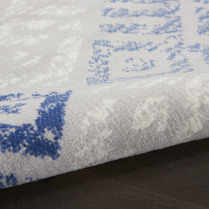 Homeroots 8' Stylish Beige, Blue & Gray Geometric Round Rug – Durable, Stain Resistant, Perfect For Family Spaces!  Polypropylene 552305