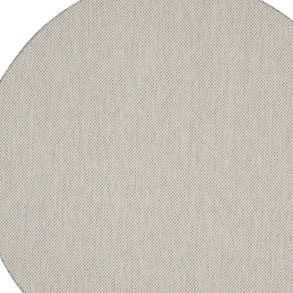 HomeRoots 8' Ivory and Silver Round Geometric Area Rug - Stylish, Durable, Indoor/Outdoor Decor for Any Space 552307