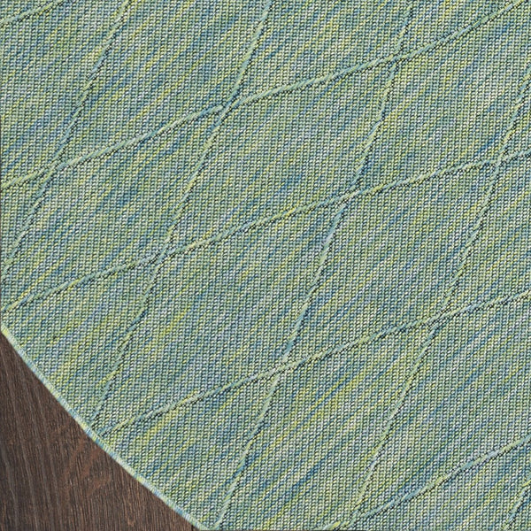 HomeRoots 8' Blue and Green Round Geometric Area Rug - Stylish, Durable, Indoor/Outdoor, Easy-Clean Design 552321