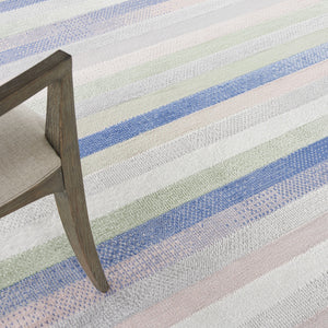 Homeroots 8' Ivory Tan And Blue Striped Round Rug  Polypropylene 552335