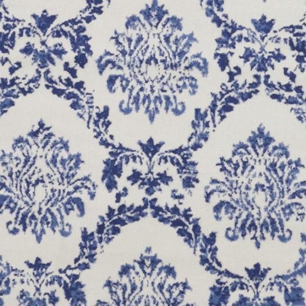 HomeRoots 8' Elegant Ivory and Navy Blue Damask Rug - Durable, Stain-Resistant for Modern Homes with Style 8' Round 552339