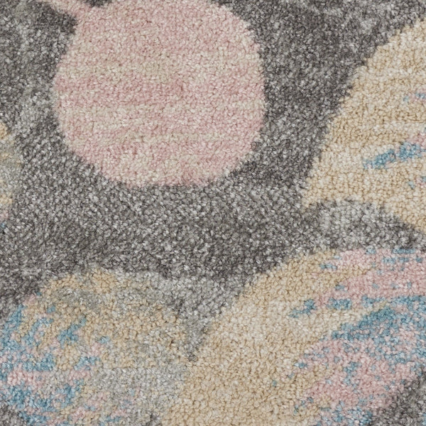 Homeroots 5' Stylish Beige Gray And Blue Botanical Leaves Round Rug - Durable, Stain Resistant, Cozy Accent Piece  Polypropylene 552367