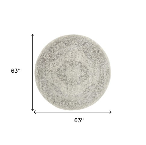 Homeroots 5' Elegant Ivory & Gray Floral Medallion Round Rug - Stain Resistant, Durable, And Stylish For Any Room  Polypropylene 552372