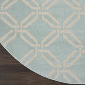 Homeroots 5' Beige And Green Trellis Round Rug  Polypropylene 552393