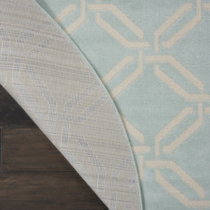 Homeroots 5' Beige And Green Trellis Round Rug  Polypropylene 552393