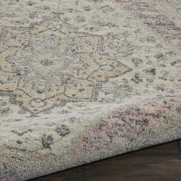 Homeroots 5' Floral Medallion Distressed Round Rug In Ivory Pink & Gray – Durable, Stain-resistant Comfort!  Polypropylene 552394