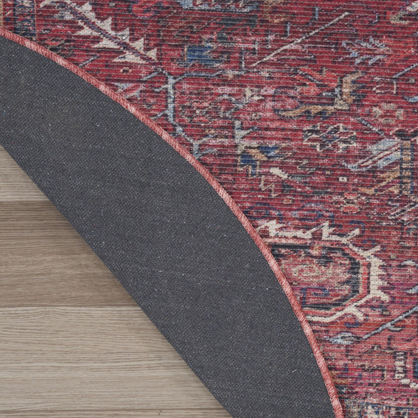 Homeroots 5' Red Round Floral Power Loom Distressed Area Rug  Cotton Blend 552399