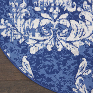 Homeroots 5' Navy Blue And Ivory Damask Distressed Round Rug  Polypropylene 552412