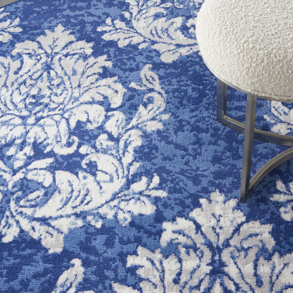 Homeroots 5' Navy Blue And Ivory Damask Distressed Round Rug  Polypropylene 552412