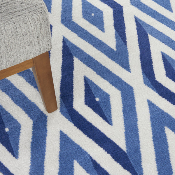 Homeroots 5' Ivory And Blue Geometric Round Rug  Polypropylene 552422