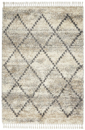HomeRoots 4 X 6 Ivory Gray Geometric Shag Rug Polypropylene Non Slip Fringe Accent 552485